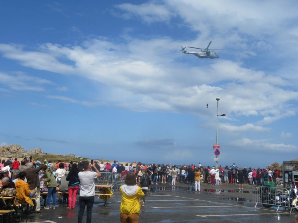 Hélitreuillage NH90 sur SNS271